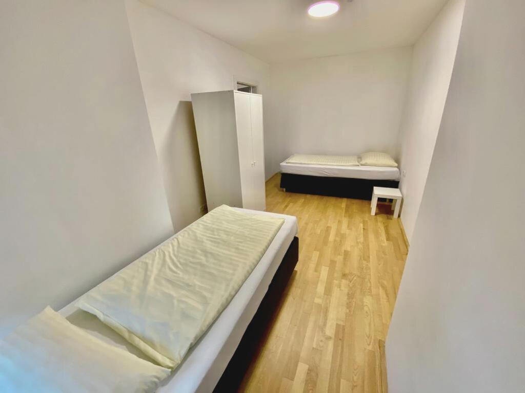 Vienna'S Danube Apartments Exteriör bild