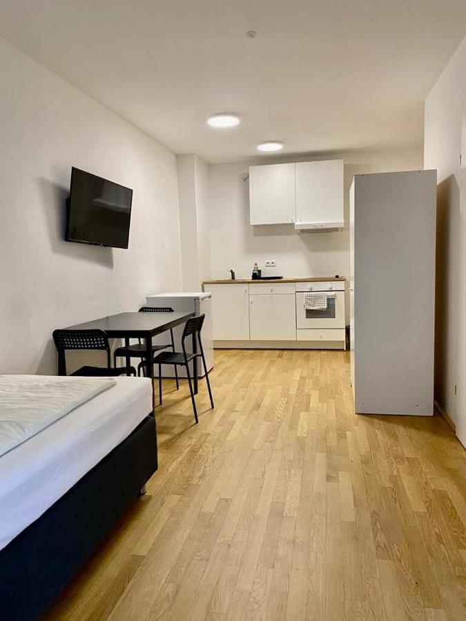 Vienna'S Danube Apartments Exteriör bild