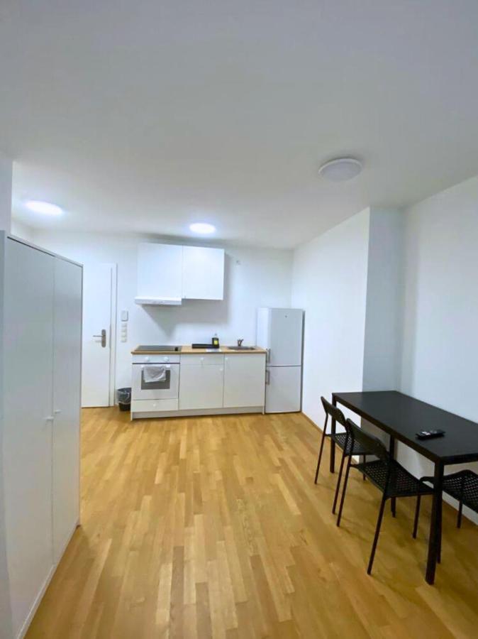 Vienna'S Danube Apartments Exteriör bild